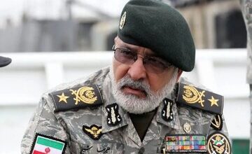 مقام ارشد ارتش: در محیطی ایزوله پاسخگوی تهدیدات سایبری دشمن هستیم/  ارتش در جنگ‌های آینده از حوزه سایبری و جنگال با تهدید مواجه است