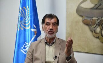 باهنر: مشکلات ساختاری نظام با رفراندوم قابل اصلاح است/ وجود دو مجلس، تعادل و کارآمدی بیشتری در فرآیند قانونگذاری ایجاد می‌کند