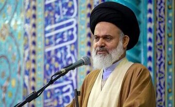 حسینی بوشهری: ولایت فقیه مسئله امروز نیست، بلکه از مسلمات فقه اسلام است/ همه مسئولان باید در جهت تحقق عدالت اجتماعی بکوشند