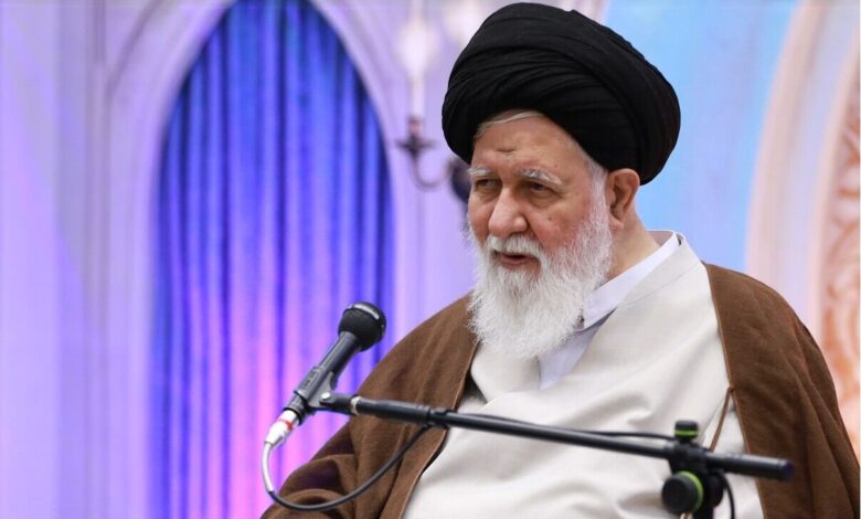 علم الهدی: نیروهای بسیجی باید تقویت شوند/انقلاب ما از روز اول با امدادهای غیبی و پشتوانه ایمان مردم پابرجا مانده است