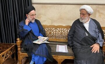 واکنش شیخ حسین انصاریان به حواشی دیدارش با خاتمی/ منع قانونی وجود نداشت/ آدم آزادی هستم و جزو دار و دسته و حزبی نبودم و قبول هم ندارم